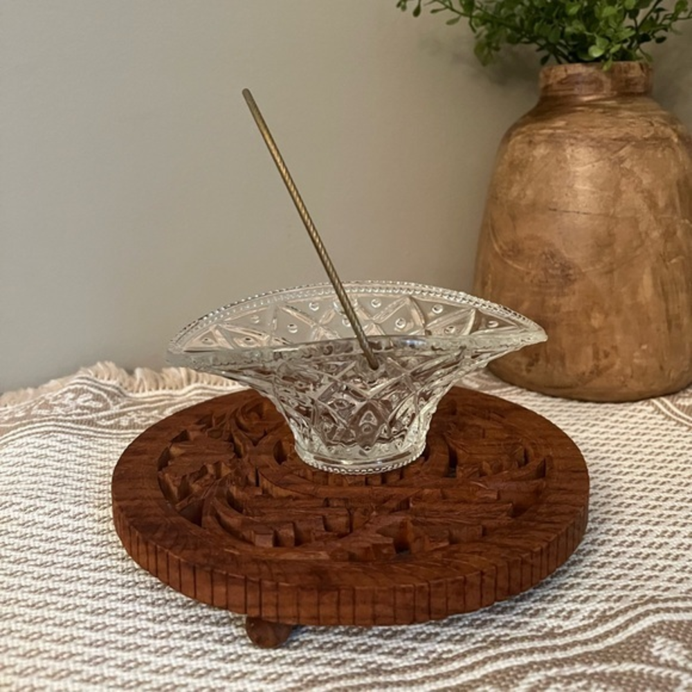 1970’s Avon Clear Glass Basket With Goldtone Handle